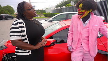 Ebony cum bucket fucks rich trick to keep her lights on at home