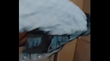 Bailando a sola en mi habitación soy bien sensual