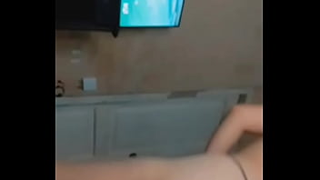 Bailando a sola en mi habitación soy bien sensual