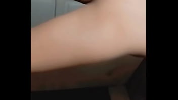 Bailando a sola en mi habitación soy bien sensual