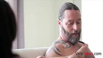 Teen whore tries weird things with her old man