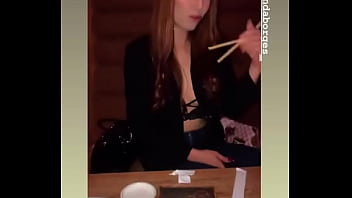 Dia de sessão e claro um japa após usar o escravo com ela atrizamandaof