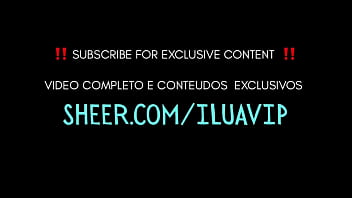 Amiga safada me fez gozar caindo de boca na minha buceta