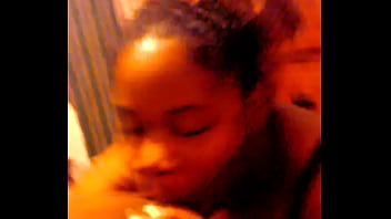 Me gettin some good neck leave comments