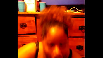 Me gettin some good neck leave comments