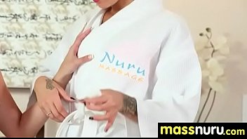 Happy ending massage 27