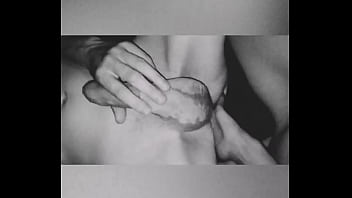 Жена любит играть с мужем