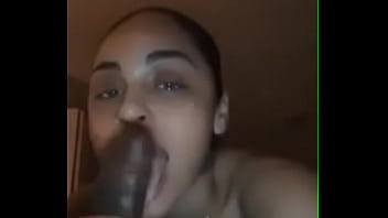 Pretty lady blowjob