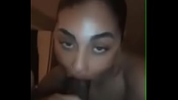 Pretty lady blowjob