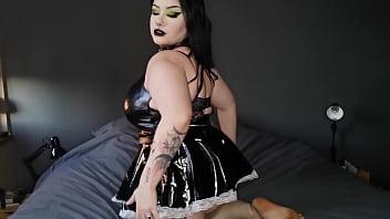 Tu veux en voir plus j'ai une offre découverte à 3euros seulement