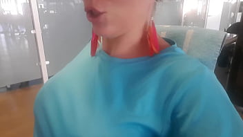 Hello les coquins après le sport je vous rejoint en cam pour des moments bien