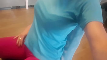 Hello les coquins après le sport je vous rejoint en cam pour des moments bien