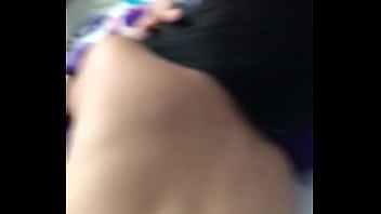 Chơi doggy em dâm với quần lót đỏ