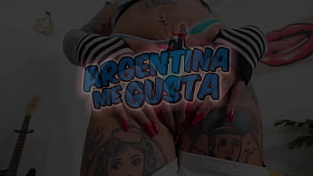 Perfect round ass tattoo babe and huge puffy cameltoe