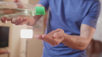 Yo le doy a ella un masaje y ella me lo da a mí con final feliz