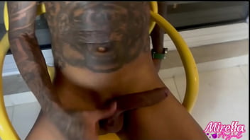 Maloqueiro me fez de putinha e judiou de mim