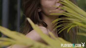 Two gorgeous tight body latina babes dont mind to show their assets