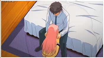 Hombre no se aguanta y folla a las jovenes de su casa