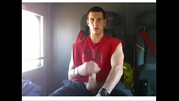 Brazilian young sweet cums