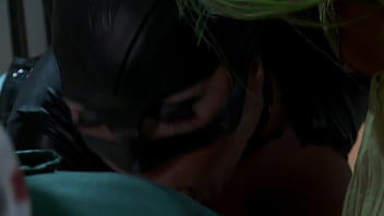 Katwoman jennifer dark prowls into a prison cage 3way