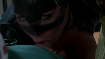 Katwoman jennifer dark prowls into a prison cage 3way