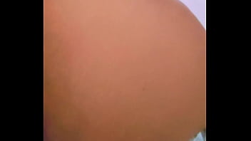 Rebotando riquísimo en mi verga