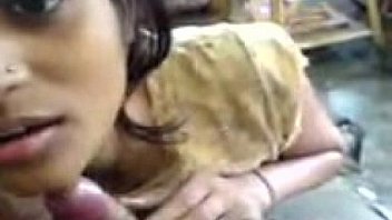 Indian teen girl sucking the cuz out if her boyfriend