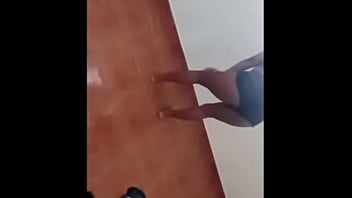 Casada oferecenu sua boceta para vingar o chifre