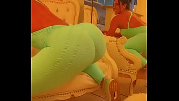 Sexy girl twerkting her big ass in jumpsuit