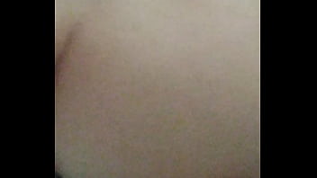 Vadia safada brincando com o consolo