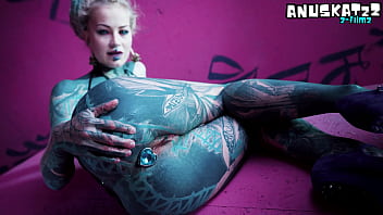 Solo anal fisting toys and plugs for tattoo girl asshole streching