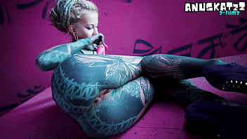 Solo anal fisting toys and plugs for tattoo girl asshole streching