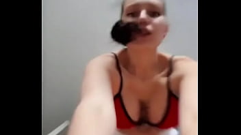 One guy told me to start the ass you need to jump look am i jumping right or am i doing something wrong