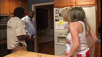 Blondeeyefortheblackguy3 05 2500