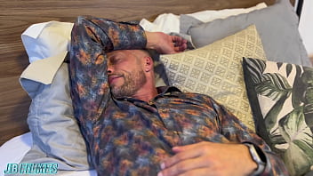 Vem amor acorda estou com muita vontade de dar meu rabo pra voce