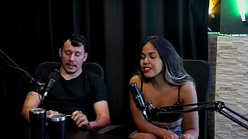 Viraram acompanhante era clt teve um cara que não sabia transar o cliente pesava 200kg e ficou com medo de casal kaliente watch sheer red