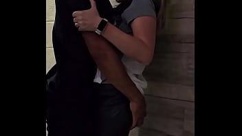 Negão bbc fode casada no drive in