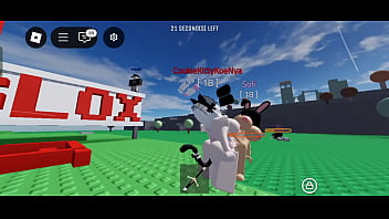 Puta es follada en roblox