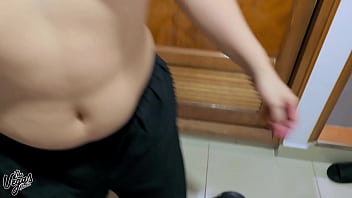 Bookworm girlfriend thanks me with a perfect bj