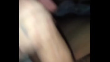 Puta batendo punheta no meu pau