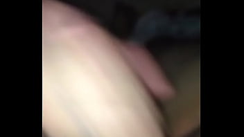 Puta batendo punheta no meu pau