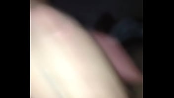 Puta batendo punheta no meu pau