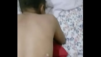 Fodendo a morena de jeito