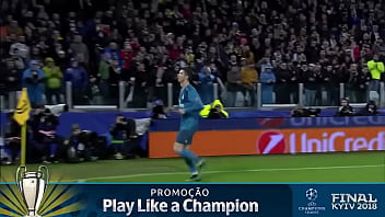 Cr7 enfiando com gosto no buffon