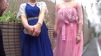 結婚式の撮影をしに来たgカップ22歳新婦に中出し 2