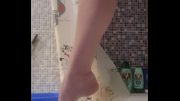 I love to smear my legs with cream and caress them for you dear