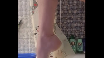 I love to smear my legs with cream and caress them for you dear