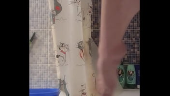 I love to smear my legs with cream and caress them for you dear