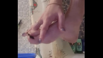 I love to smear my legs with cream and caress them for you dear