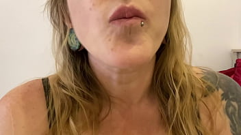 Swallow gummy bears vore fetish